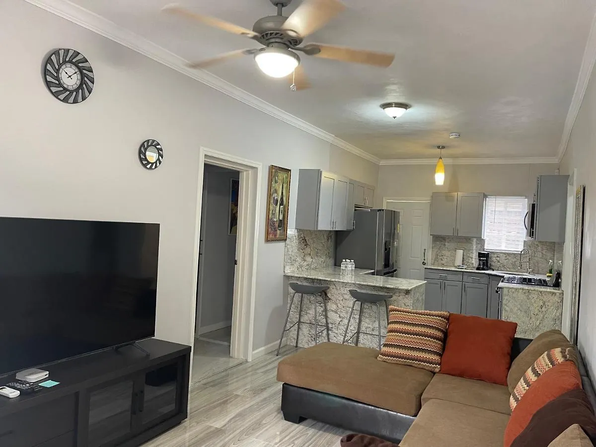 Charlton Ave Apartment Kingston